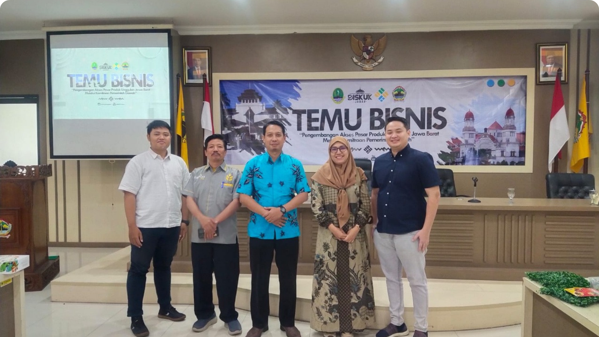 Desain tanpa judul